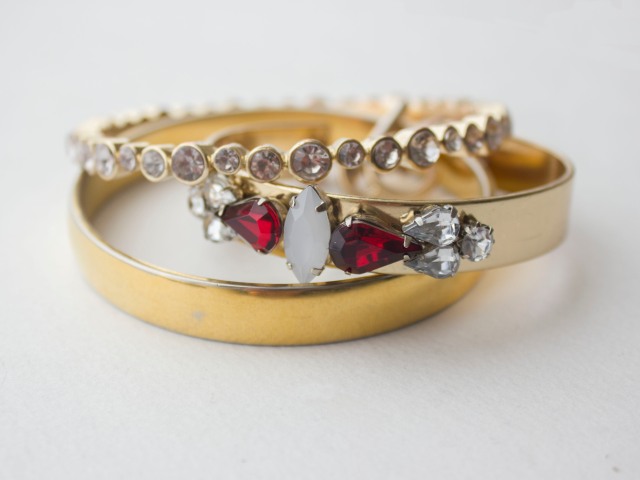 DIY| Rhinestone Embellished Bracelet
